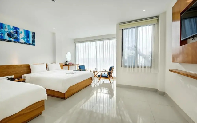 Diamond Hotel