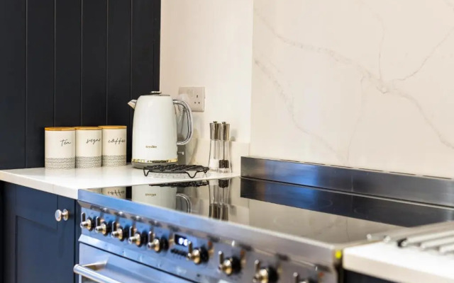 Cotham Garden Apartment By Cliftonvalley Apartments