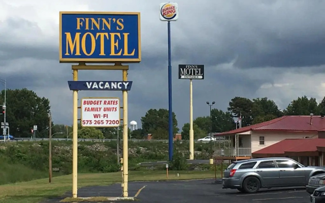 Finn's 66 Motel
