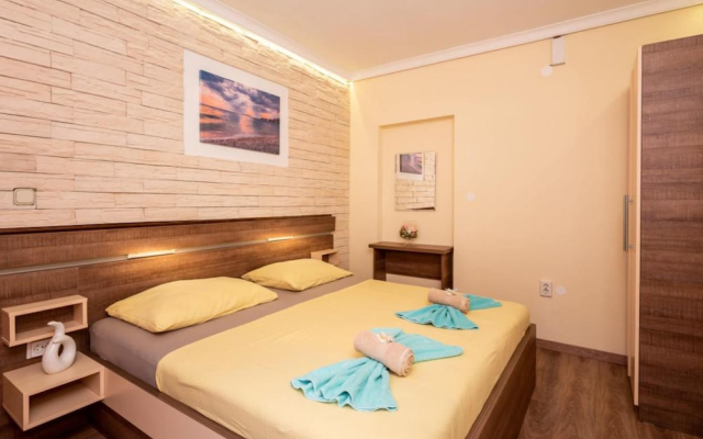 Villa Goldfield