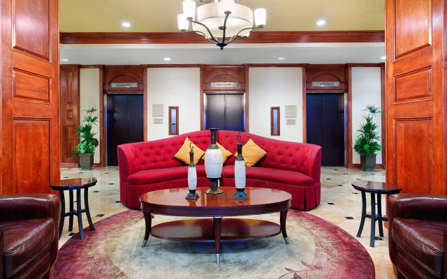 Holiday Inn Express Dallas Medical-Market Center by IHG