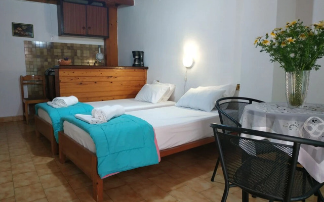 Guesthouse Chryssoula Room No1