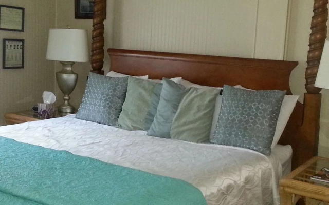 Tybee Island Inn