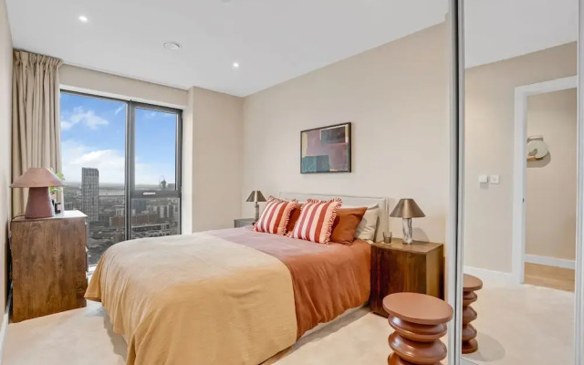 Elegant Two-bedroom Flat With a Spacious Balcony
