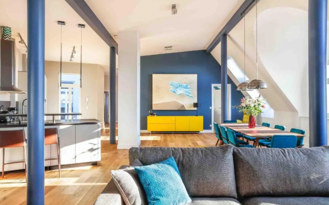 Suite.030 Family Design Penthouse in Prenzlauer Berg