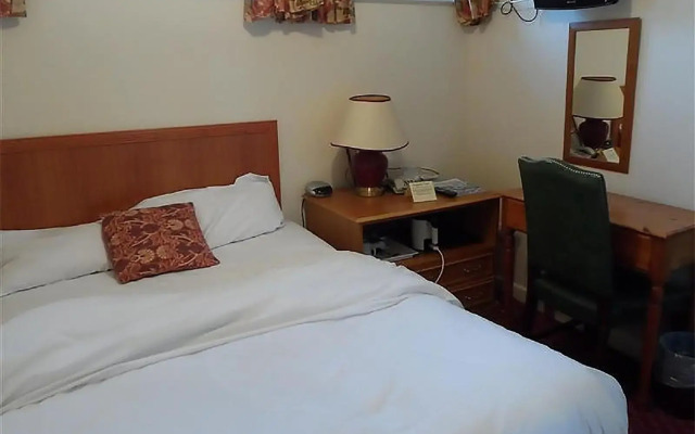Cadogan Hotel
