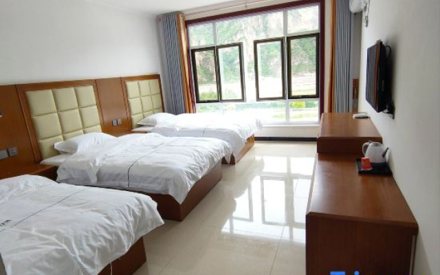 Yesanpo Bailixia Liuyun Guijing Homestay