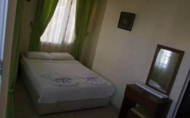 Besik Hotel