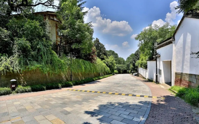 Linxi Wushan Inn