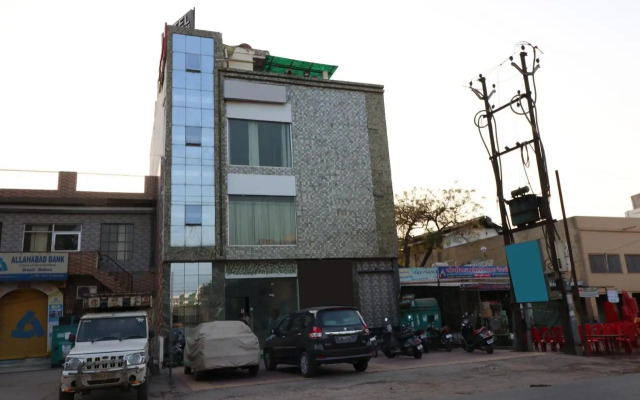 Hotel Ganga Palace