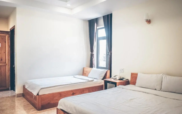 Green Hotel Vinh Loc