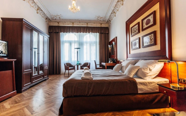 Hotel Golden Lamb
