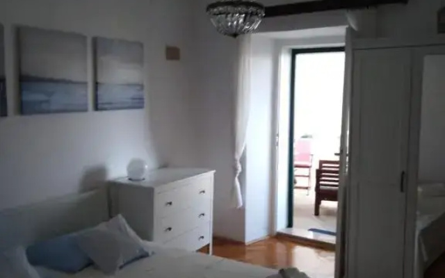 Studio Apartman LENESTA