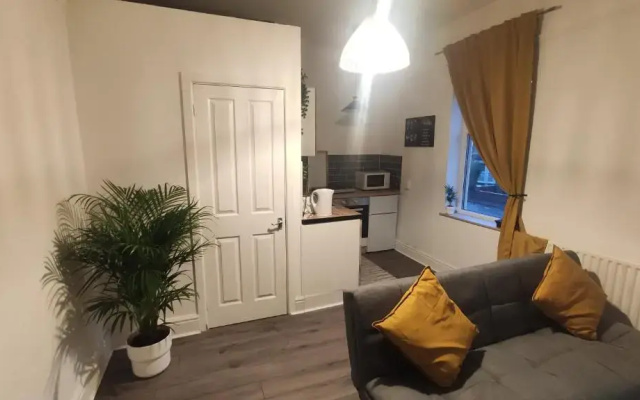 Beautiful 1 Bedroom Apartment