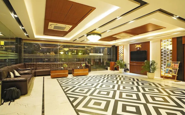 Royal Palace Beach Resort