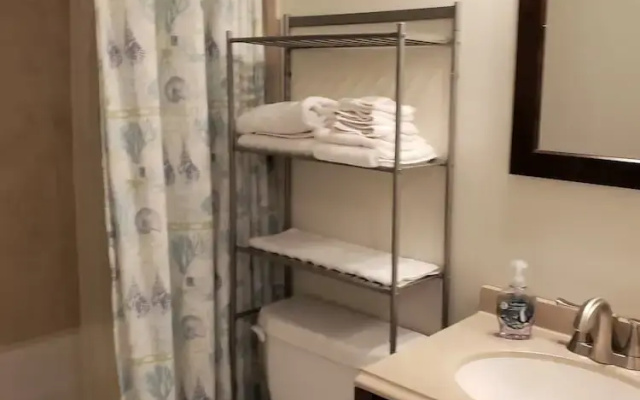 Jubilee Landing 103 - 2 Br Condo