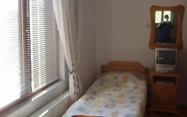 Guest House Dangulevi