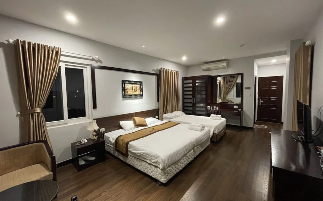 Bay Luxury Hotel & Spa - No 9 Nguyen Truong To, Ha Noi