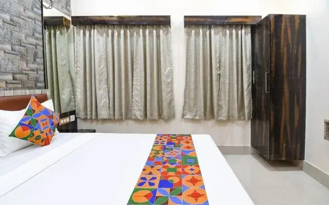 Fabhotel Sriya