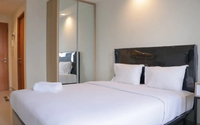 Comfortable And Strategic Studio Apartment Evenciio Margonda