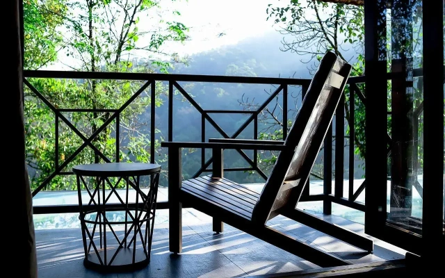 Silent Creek Resort