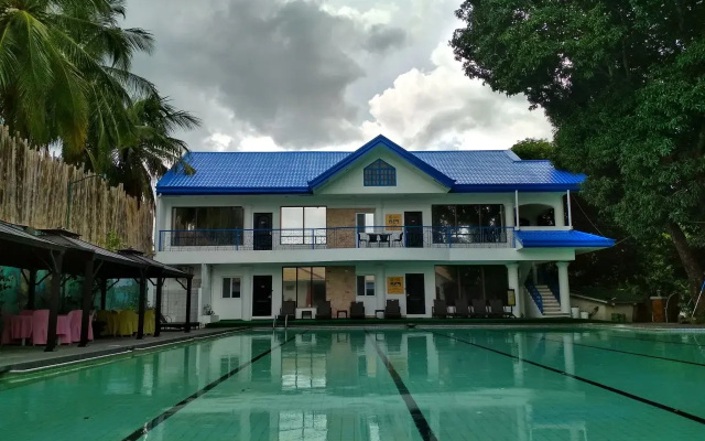 Woodland Resort Hotel