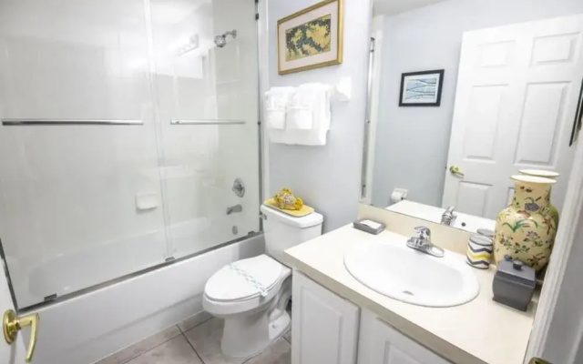 Sharon S Calabay Parc Vacation Home