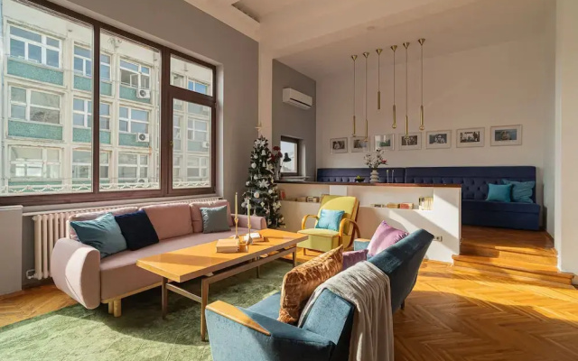 Spacious 3BR Atrium Penthouse Balcony Cismigiu