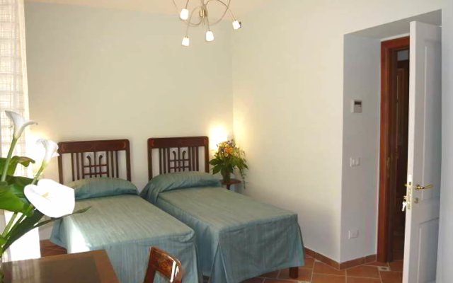 DolceVita Sorrento Guest House 2