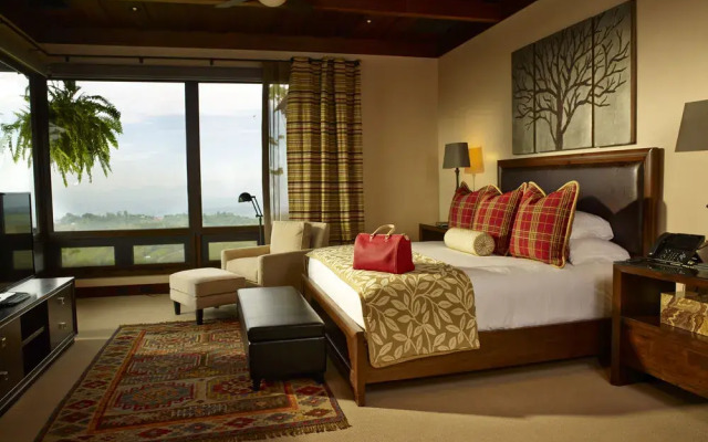 Hacienda AltaGracia, Auberge Collection