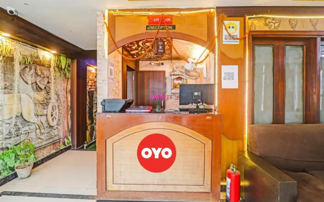 OYO Flagship 70321 Hotel Ranjit