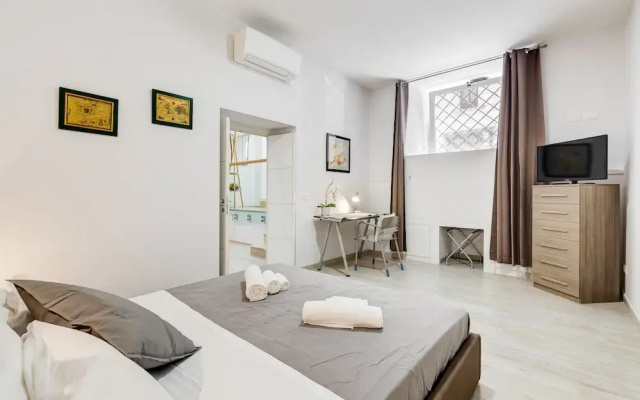 New apartment in front of Ara Pacis