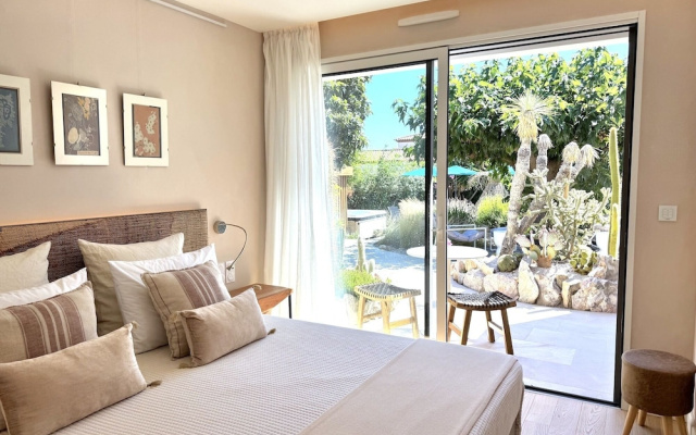 Villa Balāo - Guesthouse Men Only - LGBT
