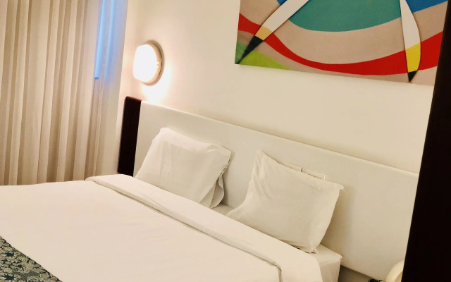 Hotel Boulevard Plaza