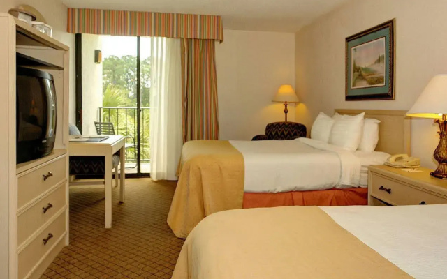 Riverwalk Inn & Suites