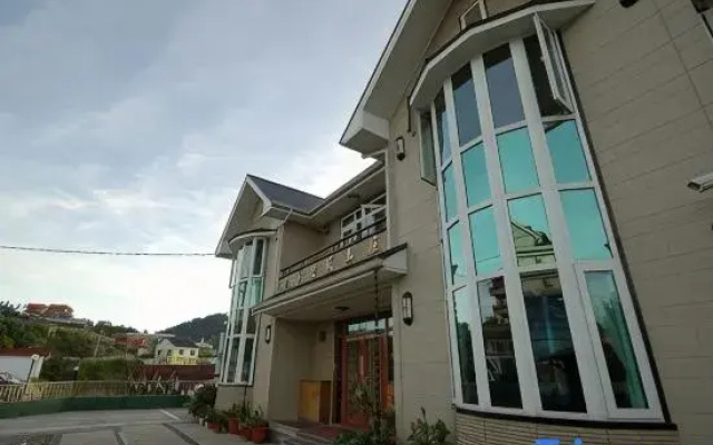 Jenku Garden Resort Village
