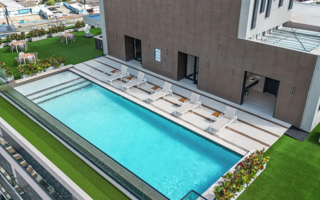 Отель Aston Rubi City Suites