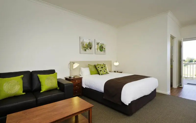 ibis Styles Sale