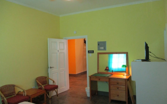 Harlem B & B