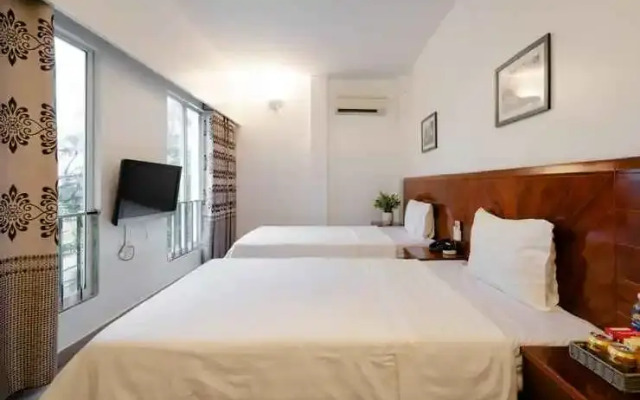 White Palace 2