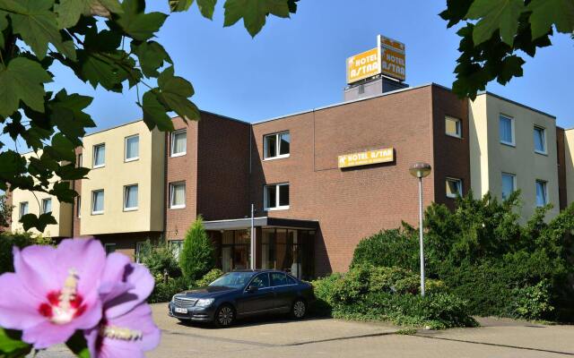 Hotel Astra вид на фасад