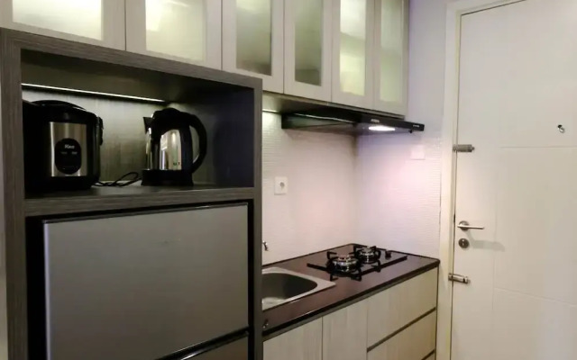 Homey 1Br At Apartment Parahyangan Residence