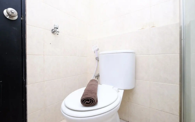 Nice And Elegant 1Br At The Wave Kuningan Apartment