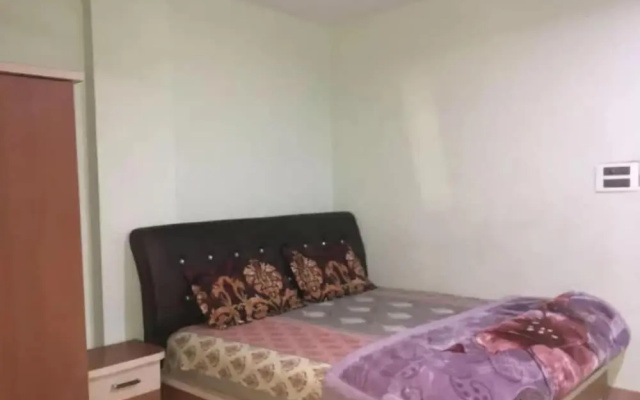 Gaurav Guest House
