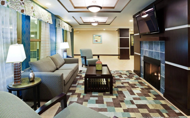 Holiday Inn Express & Suites Newport S by IHG