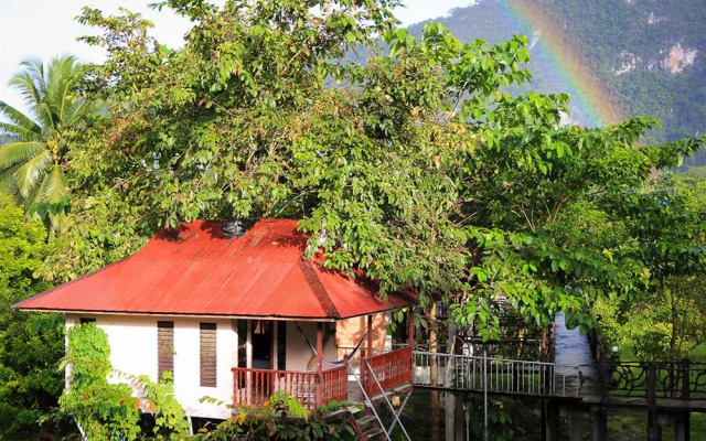 Smiley Bungalow