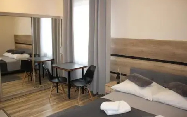 Hotel 1