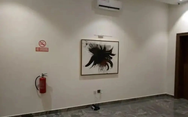 City Den Apartment