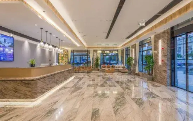 Duogao Hotel (Cixi Zhouxiang Branch)