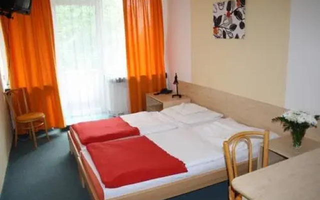 UVS hotel